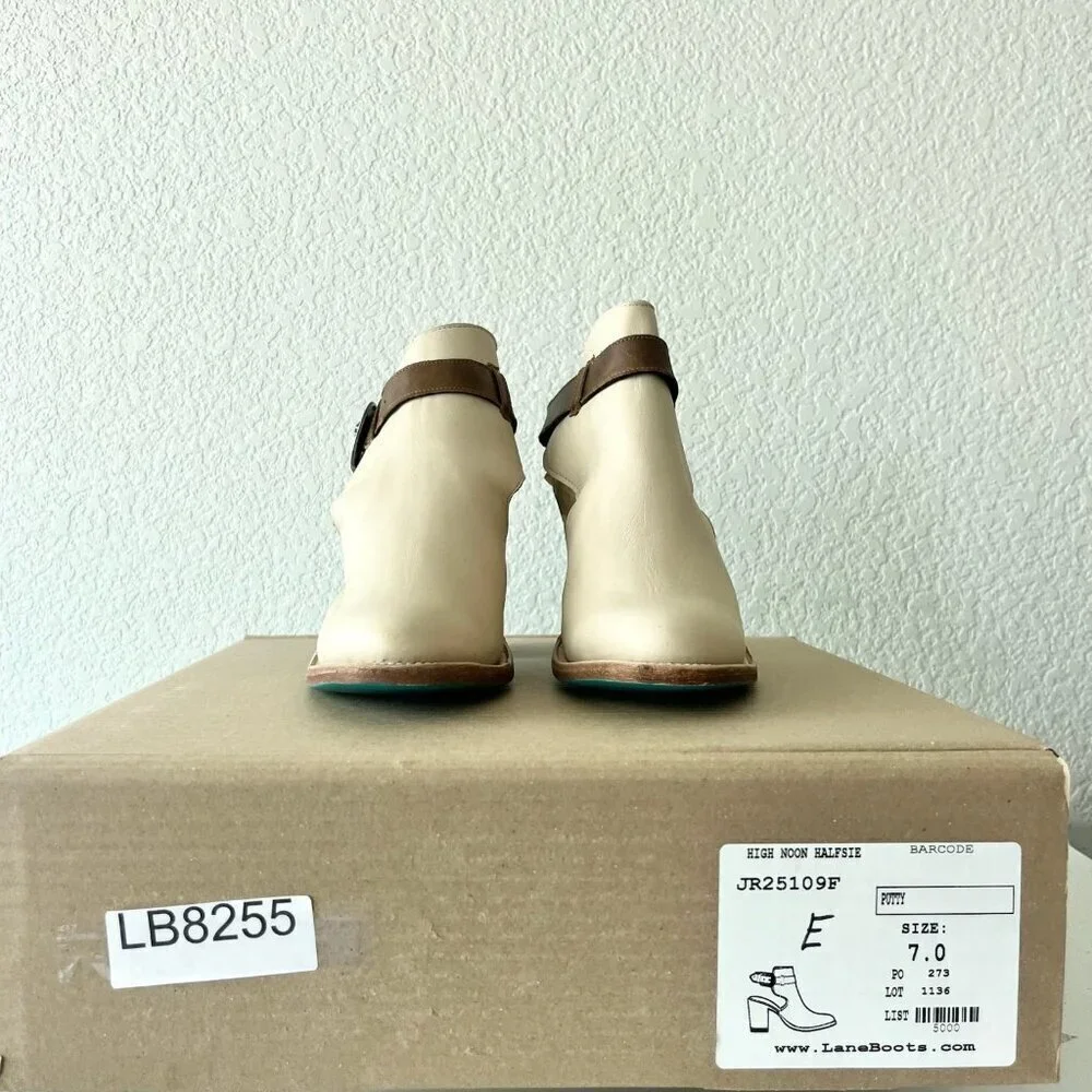 New Lane HIGH NOON Womens Cowboy Booties Sz 7 Putty Western Cowgirl Short Boots
